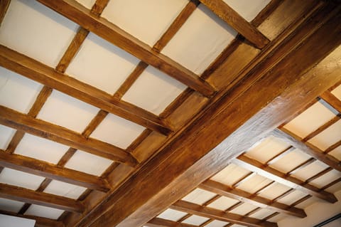 Premium bedding, down comforters, in-room safe, individually furnished