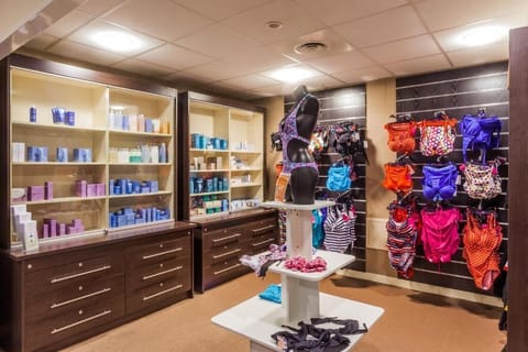 Turkish bath, body treatments, body wraps, body scrubs, facials