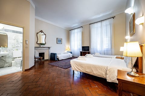 Quadruple Room | Frette Italian sheets, premium bedding, down comforters, desk