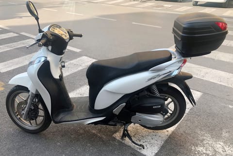 Scooter/moped