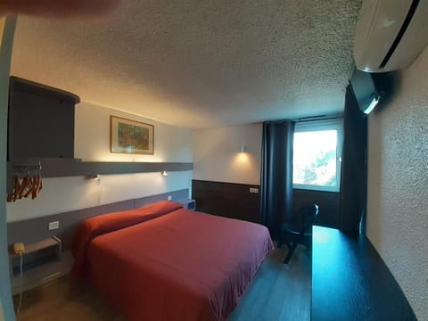 Economy Double Room | Desk, soundproofing, free WiFi