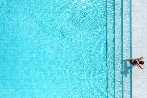 Seasonal outdoor pool