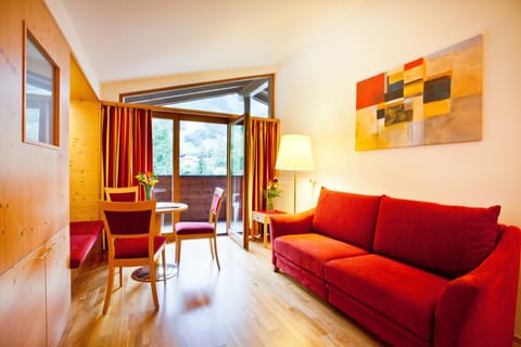 Studio, 1 Bedroom, Balcony, Mountainside | Room amenity