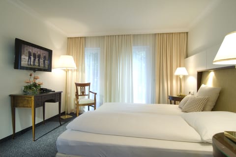 Double Room (Elegance) | Premium bedding, minibar, in-room safe, desk