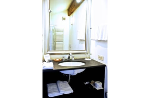 Down comforters, minibar, in-room safe, individually decorated