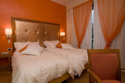 Minibar, in-room safe, desk, soundproofing