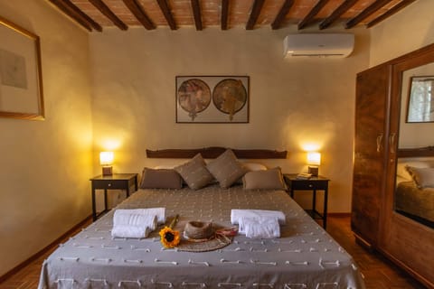 Down comforters, individually decorated, individually furnished, desk