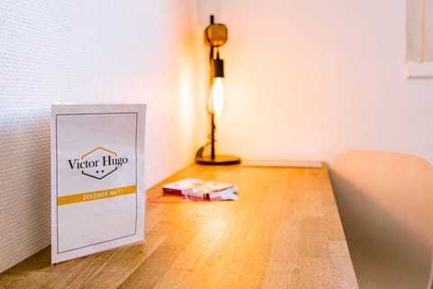 Twin Room | Desk, soundproofing, iron/ironing board, free WiFi