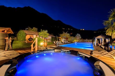 2 outdoor pools, pool umbrellas, sun loungers