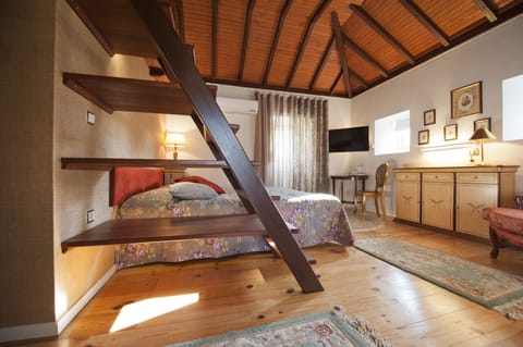 Double Room (with  Mezzanine) | 3 bedrooms, premium bedding, desk, soundproofing