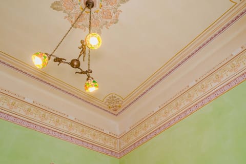 Premium Double Room, Private Bathroom (4. Rosa Di Maggio) | Hypo-allergenic bedding, individually decorated, individually furnished