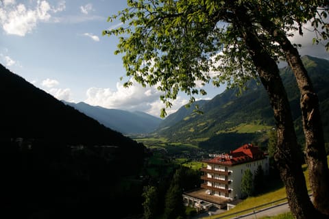 Double Room, Garden View (Large) | Resort view