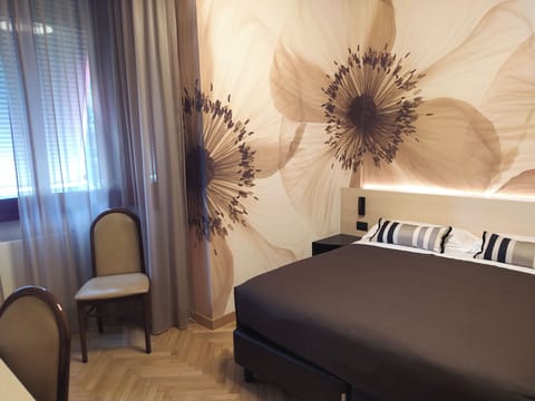 Double or Twin Room | Frette Italian sheets, premium bedding, down comforters