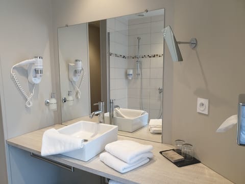 Free toiletries, hair dryer, bathrobes, slippers