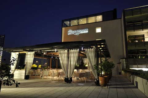 Front of property - evening/night