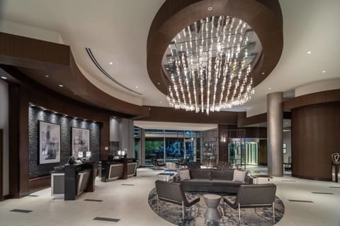 Lobby lounge