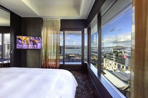 Suite, 1 King Bed (Atelier. Club Signature Access) | Premium bedding, free minibar, in-room safe, desk