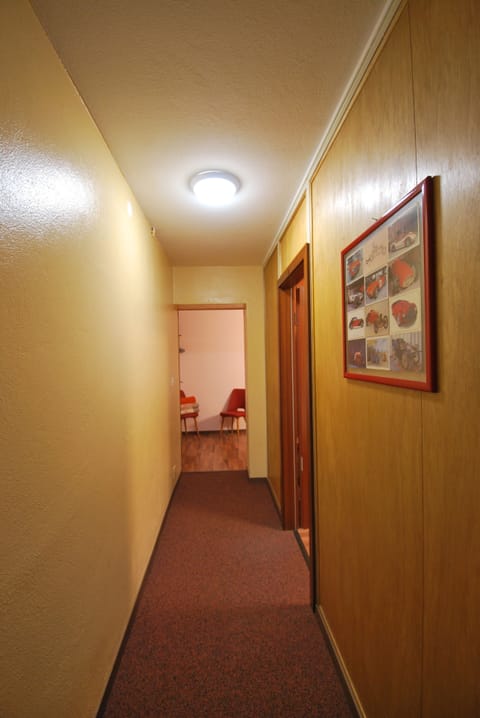 Apartment | Desk, soundproofing, cribs/infant beds, free WiFi