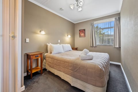 Standard Apartment, 1 Bedroom | Premium bedding, individually decorated, individually furnished