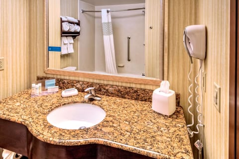 Standard Room, 2 Queen Beds | Bathroom | Combined shower/tub, free toiletries, hair dryer, towels