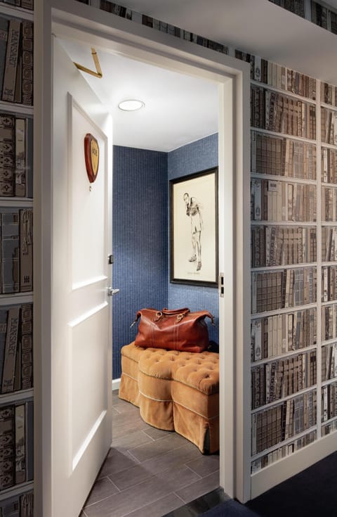 1 bedroom, hypo-allergenic bedding, pillowtop beds, in-room safe