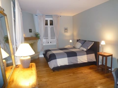 Room | Premium bedding, minibar, individually decorated, individually furnished