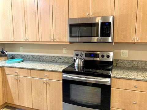 Condo, 2 Bedrooms | Private kitchen | Fridge, microwave, dishwasher, coffee/tea maker