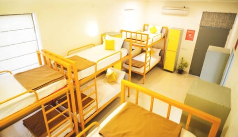 Superior 8 Bed Mixed Dorm | In-room safe, soundproofing, iron/ironing board, free WiFi