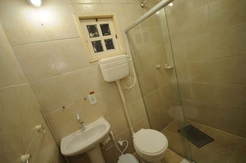 Standard Double Room | Bathroom | Shower, hair dryer, towels