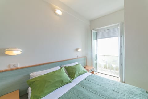 Double Room, Sea View | Beach/ocean view