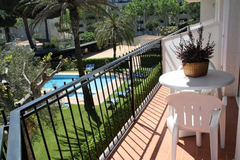 Apartment, 1 Bedroom, Pool View (Margarita 35) | Garden view