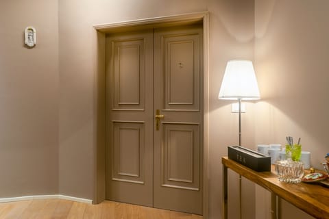 JJunior Room, 1 Queen Bed, Non Smoking | Property entrance