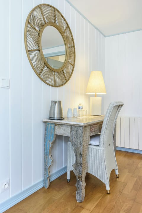 Superior Double Room | Premium bedding, Select Comfort beds, in-room safe, desk