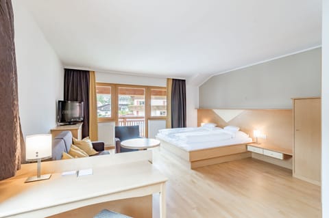 Junior Suite, 1 Double Bed | Premium bedding, in-room safe, individually decorated