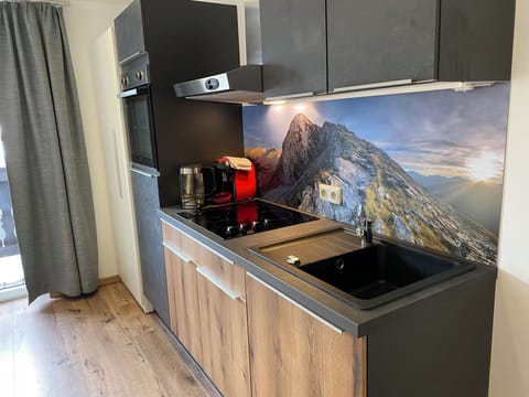 Family Apartment, Balcony, Mountain View (Großglockner-cleaningfee 30 EUR p.P.) | Hypo-allergenic bedding, down comforters, individually decorated