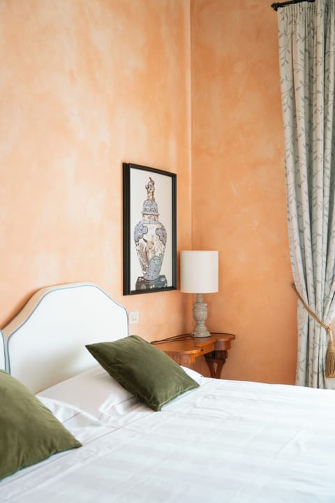 Double or Twin Room | Premium bedding, in-room safe, free cribs/infant beds, bed sheets