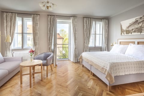 Charles Bridge View Suite | In-room safe, iron/ironing board, free cribs/infant beds, free WiFi