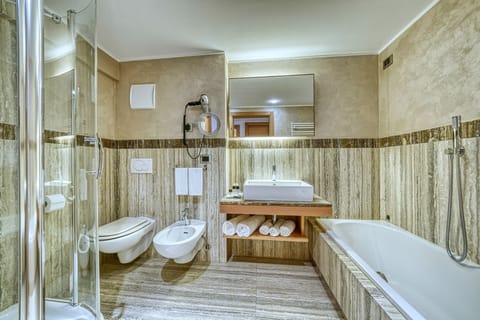 Classic Double Room Single Use | Premium bedding, down comforters, Select Comfort beds, minibar