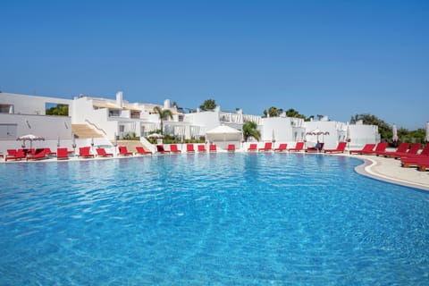 Outdoor pool, open 9:00 AM to 6:00 PM, pool umbrellas, sun loungers