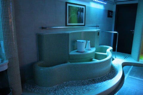 Spa tub, Turkish bath, body treatments, hydrotherapy