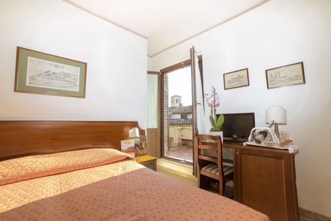 Minibar, in-room safe, desk, soundproofing