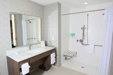 Suite, 1 King Bed, Accessible (Roll-In Shower, Mobility & Hearing) | Bathroom shower