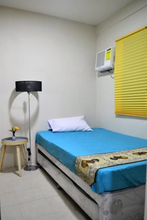 Apartment, 2 Bedrooms | 1 bedroom, desk, free WiFi, bed sheets