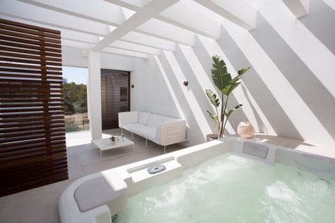 Grand Suite, Jetted Tub | Terrace/patio