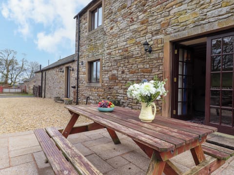 Cottage | Outdoor dining