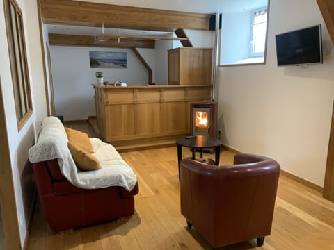 Deluxe Suite, Ensuite, Garden View (Suite Balnéo) | Lounge