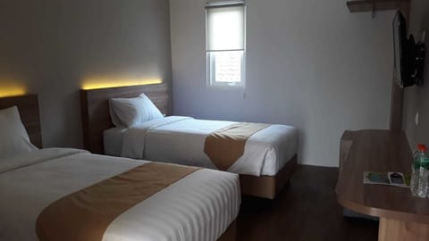 Deluxe Double or Twin Room | Premium bedding, desk, free WiFi