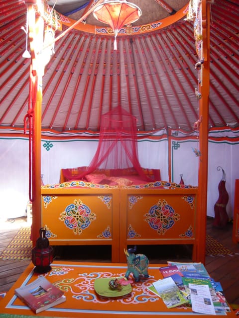 Yurt 2 | Individually decorated, individually furnished, soundproofing