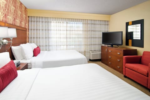 Suite, 1 Bedroom, Non Smoking, Balcony (Corner) | Premium bedding, in-room safe, individually furnished, desk