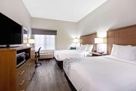 Room, 2 Queen Beds, Accessible, Non Smoking (Mobility Accessible) | Premium bedding, in-room safe, desk, blackout drapes